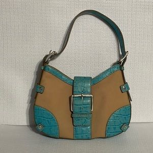 Michael Kors, shoulder bag.